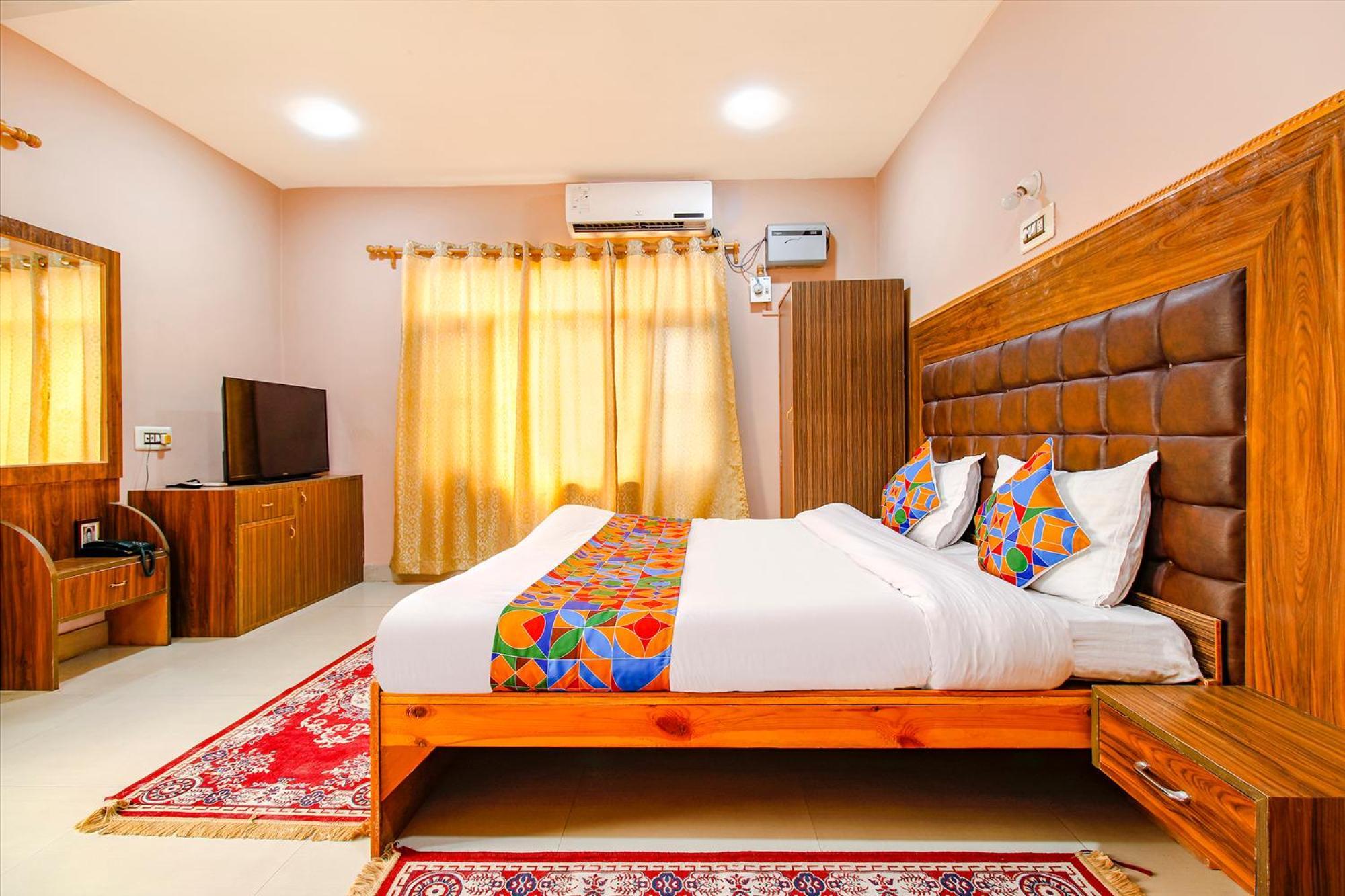 Fabhotel Grand Comforts Haidarpur Luaran gambar