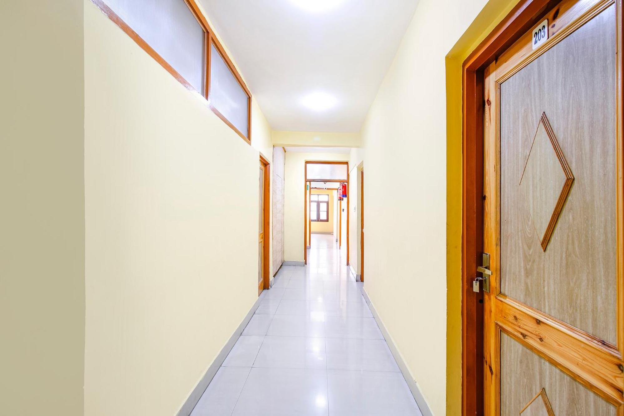 Fabhotel Grand Comforts Haidarpur Luaran gambar