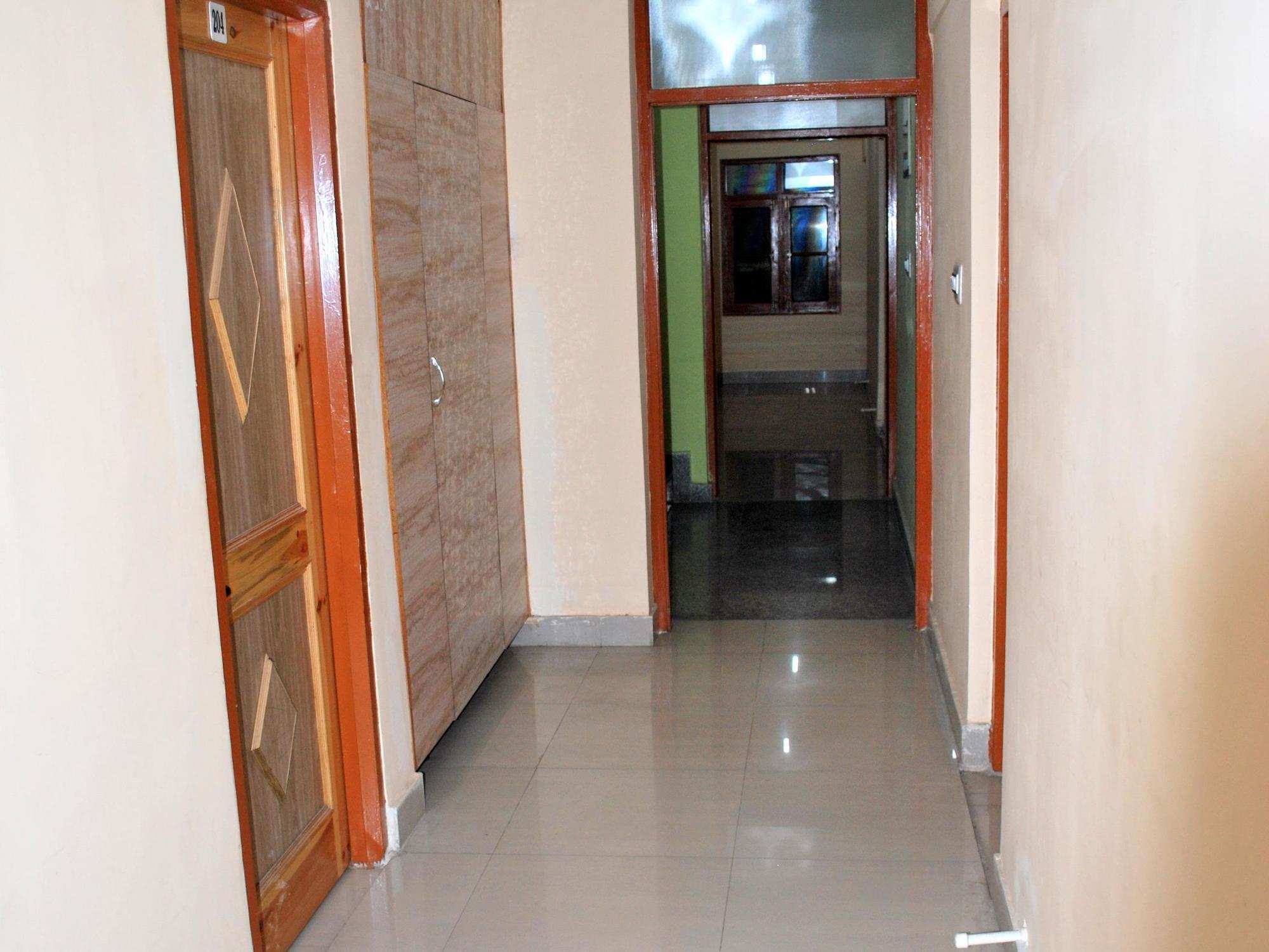 Fabhotel Grand Comforts Haidarpur Luaran gambar
