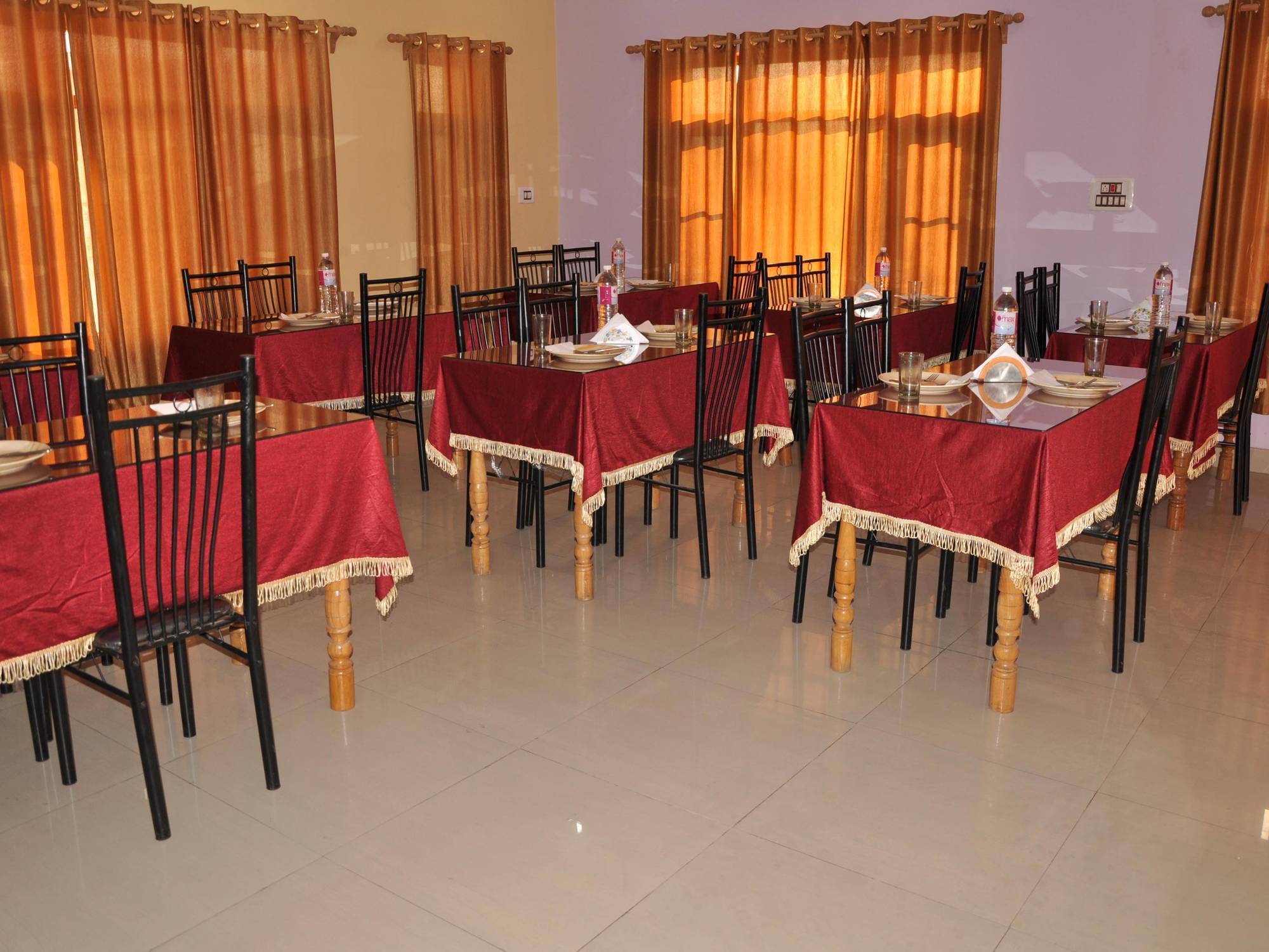 Fabhotel Grand Comforts Haidarpur Luaran gambar